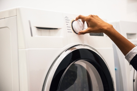 <BODY>Bei 30 C° im Schonwaschgang bleiben die Federn im Kissen geschmeidig.</BODY>